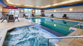 Best Western Plus Wausau-Rothschild Hotel - Piscina