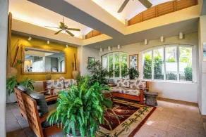 Palms at Wailea - Hall