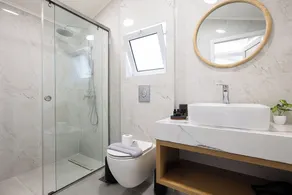 La Palma Beachfront Suites - Bad