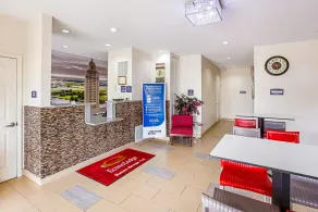 Econo Lodge Baton Rouge University Area - Lobby