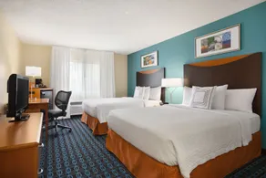 Fairfield Inn & Suites Youngstown Boardman Poland - Chambre