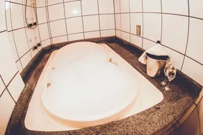 Real NOB Hotel - Baño