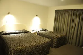 Annabelle Court Motel - Habitación