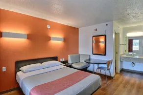 Motel 6-Tewksbury, MA - Boston - Chambre