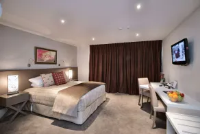 The St James Premium Accommodation - Chambre