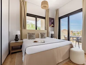 Sanders Breeze – Schönes Apartment mit zwei Schlafzimmern und Balkon - Zimmer