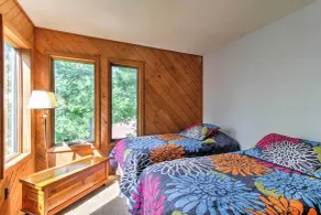 Waupaca Lakefront Home w/ Pool Table & Dock! - Innenbereich