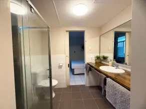 Tropical River Hotel - Bathroom