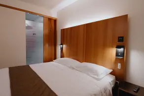 NEW IPOINT HOTEL - Habitación