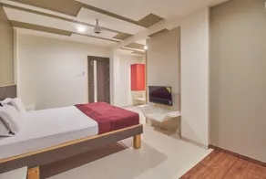 Hotel Anugraha Deluxe - Room