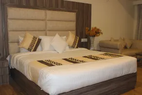 Zone Connect by The Park Katra - Room
