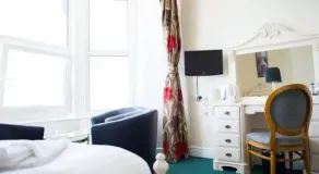 Queensbridge Hotel - Chambre
