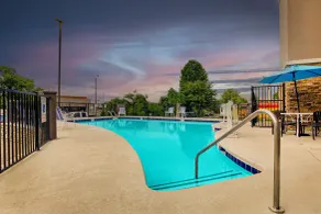 Holiday Inn Express Nashville W-I40 by IHG - Pool