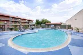 Motel 6 Pasadena, CA – Old Town Pasadena Area - Piscine