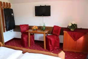 Hotel Lindwurm - Rum