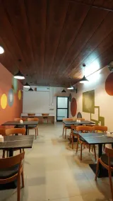 Hotel Hive Inn - Kozhikode - Restaurant