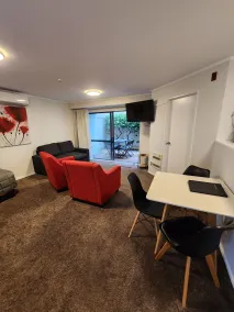 Aquarius Motor Inn - Chambre