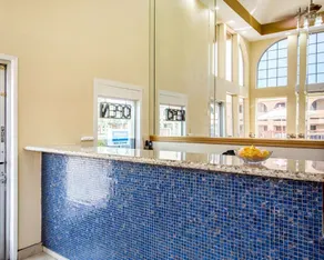 Rodeway Inn Delano - Hall