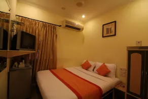 Hotel City Palace - Room