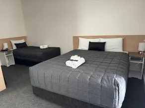 Twin City Motor Inn - Zimmer