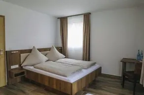 LOOK Hotel & Rooms - Camera