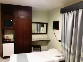 David Plaza Hotel - Room