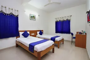 Arra Suites kempegowda Airport Hotel - Værelse