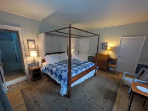 Chipman Inn - Room