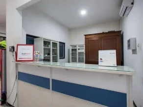 RedDoorz near Taman Krida Budaya Malang - Réception