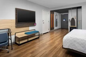 Tru by Hilton Nashville Downtown Convention Center - Room