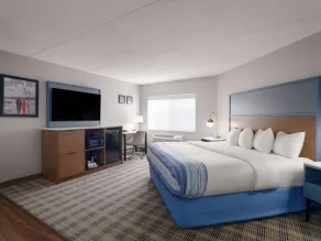 AmericInn by Wyndham Shakopee Near Canterbury Park - Chambre