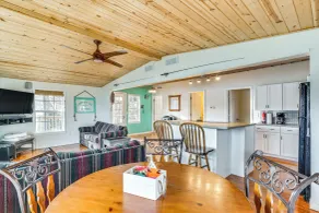 Fish & Boat on Lake of the Ozarks: Waterfront Home - Innenbereich