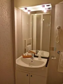 Hotel Ristorante La Rosa - Bathroom