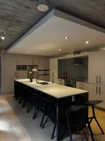 Smith's Irish Pub & Accomodation - Private kitchen