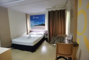 Sunny Day Residences Cainta - Room