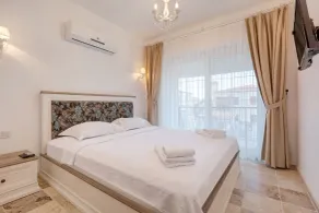 Alaroof Hotel  ( +15 ) - Room