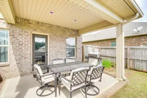 10 Mi to Gulfport Beaches: Family Home w/ Patio - Interiør