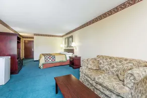 Super 8 by Wyndham Piedmont Greenville Area - Chambre