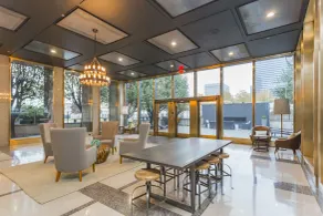 The Nashville Reserve, by Oliver - Entrada interior