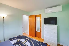 6 Mi to Skiing: Pet-friendly Home in Pittsfield! - Chambre