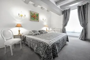 Hotel La Roseraie - Zimmer