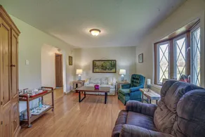 Quaint Youngstown Home ~ 2 Mi to Boardman Park! - Intérieur