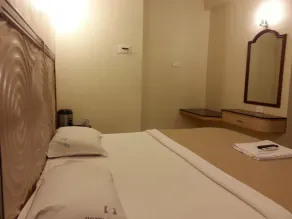 Hotel Raamus - Room