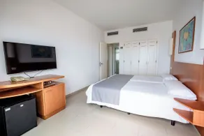 Caybeach Papagayos - Room