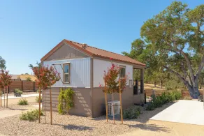 Cava Robles RV Resort - Zimmer