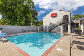 Econo Lodge Inn & Suites Near Lackland AFB - Pool