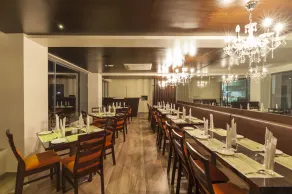 Krishna Inn - Royal Hotels - Restaurant