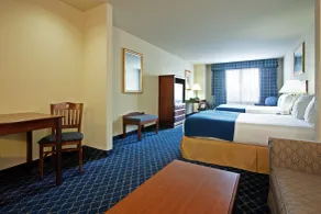 Holiday Inn Express Hotel & Suites Paragould by IHG - Room