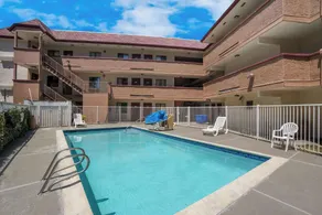 Econo Lodge Vallejo Fairgrounds - Piscine