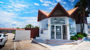 Banana Peel Lodge - Reception
